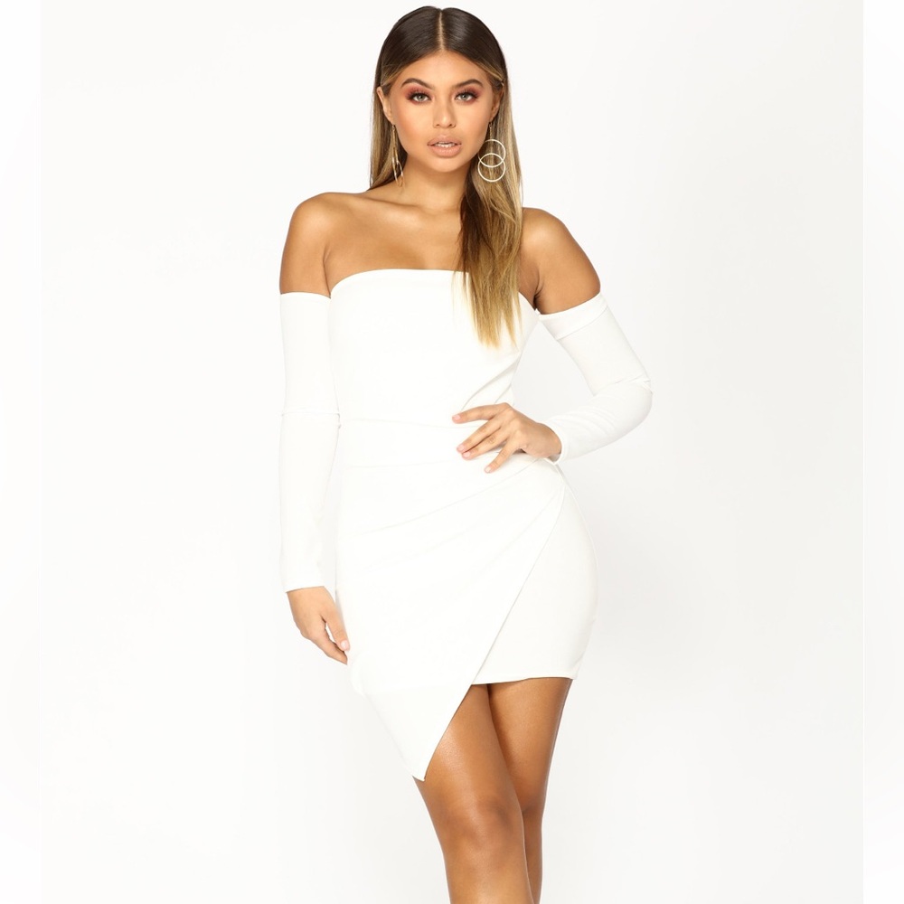 Feelin' my vibe Midi dress- White (FASHION NOVA)